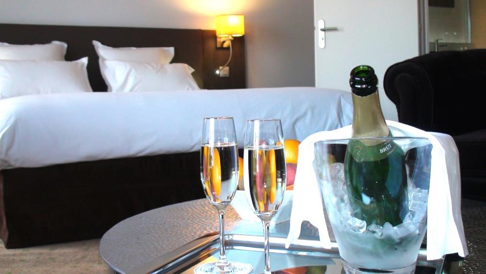 Hotel Western Aquakub 3*