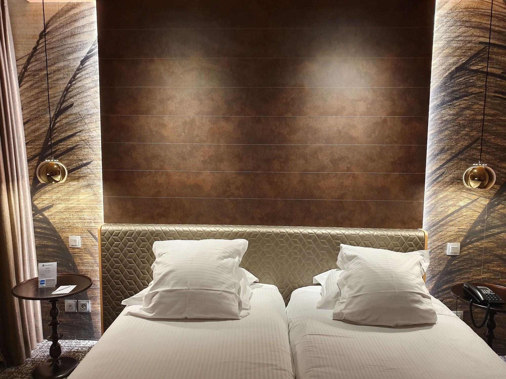 Western Aquakub Hotel 3*